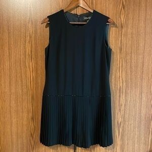 Linda Allard Ellen Tracy women’s black after five pleated dress. Size 6.